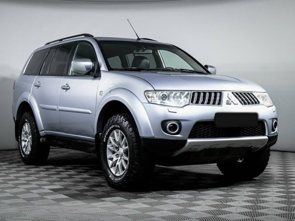 Mitsubishi Pajero Sport