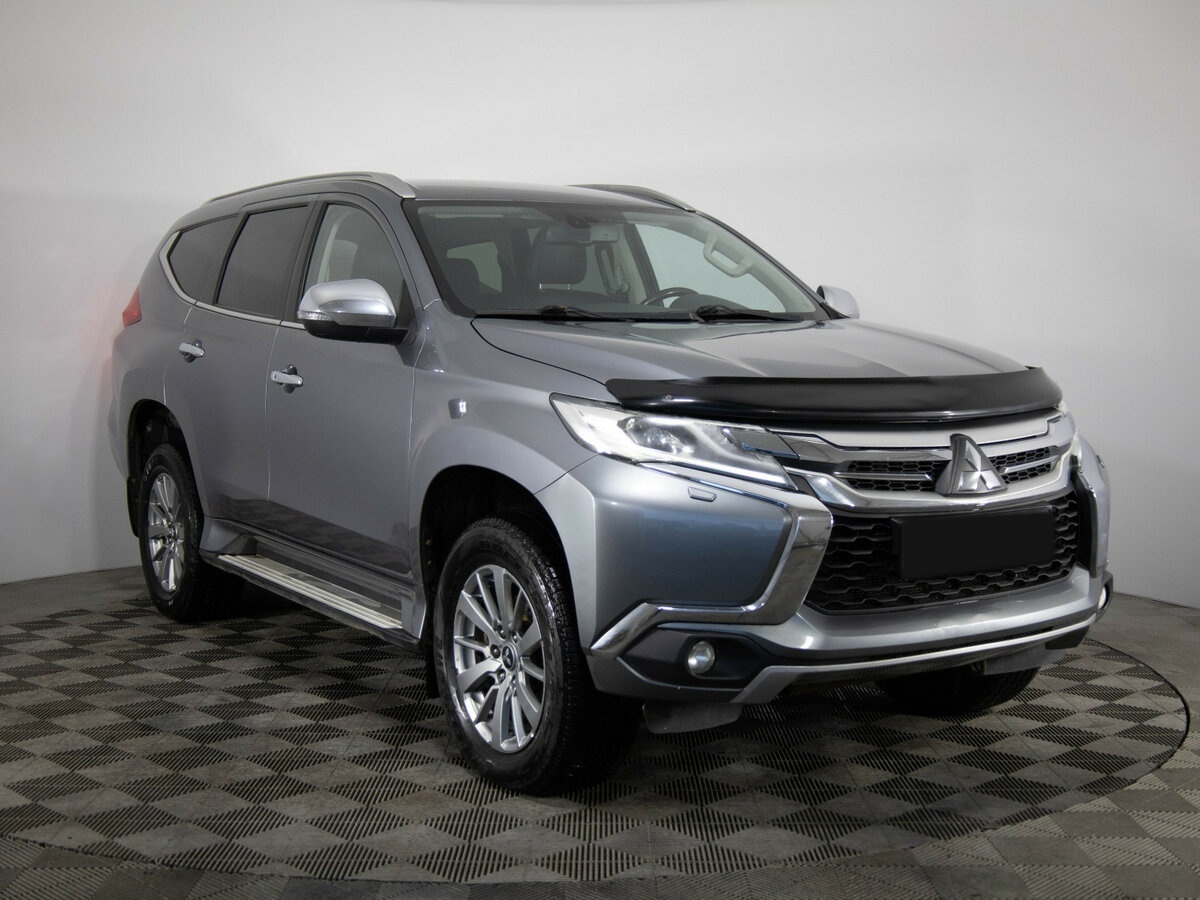Mitsubishi Pajero Sport